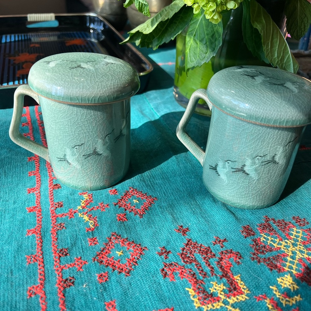Set of Tea Cups / Tea Diffusers